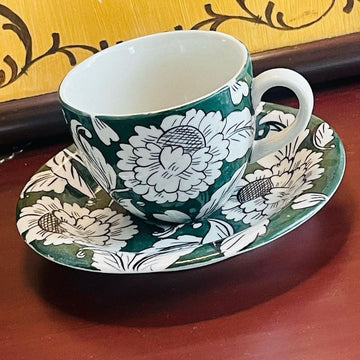 Green Leaf Tea Cups &amp; Saucers Set of Six