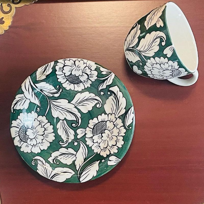 Green Leaf Tea Cups &amp; Saucers Set of Six