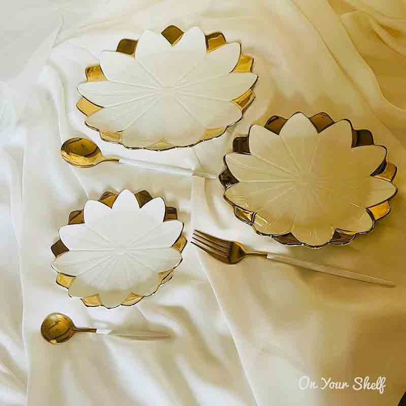 Luxury Classic Gold Tulip Dinner Plate