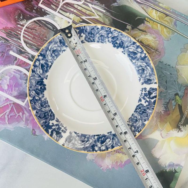 Tea Cup and Saucers Daulton Femme Floral Band Set of Six