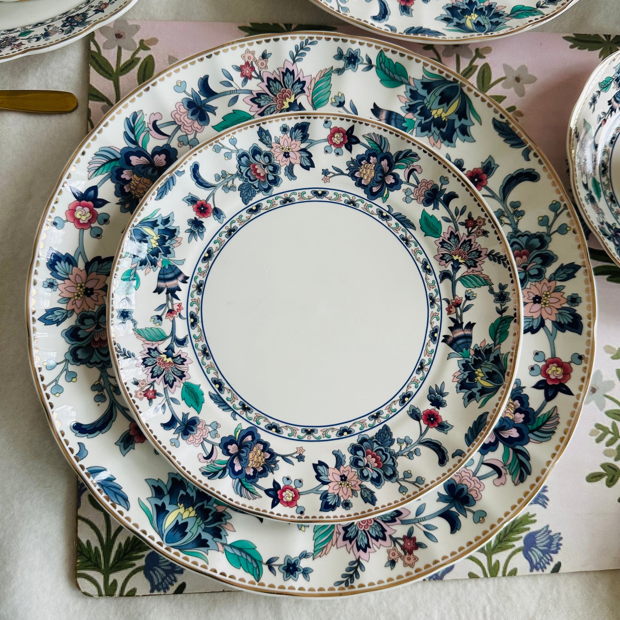 Secret Garden EverGreen Floral 75 piece Dinner Set (gold handle)