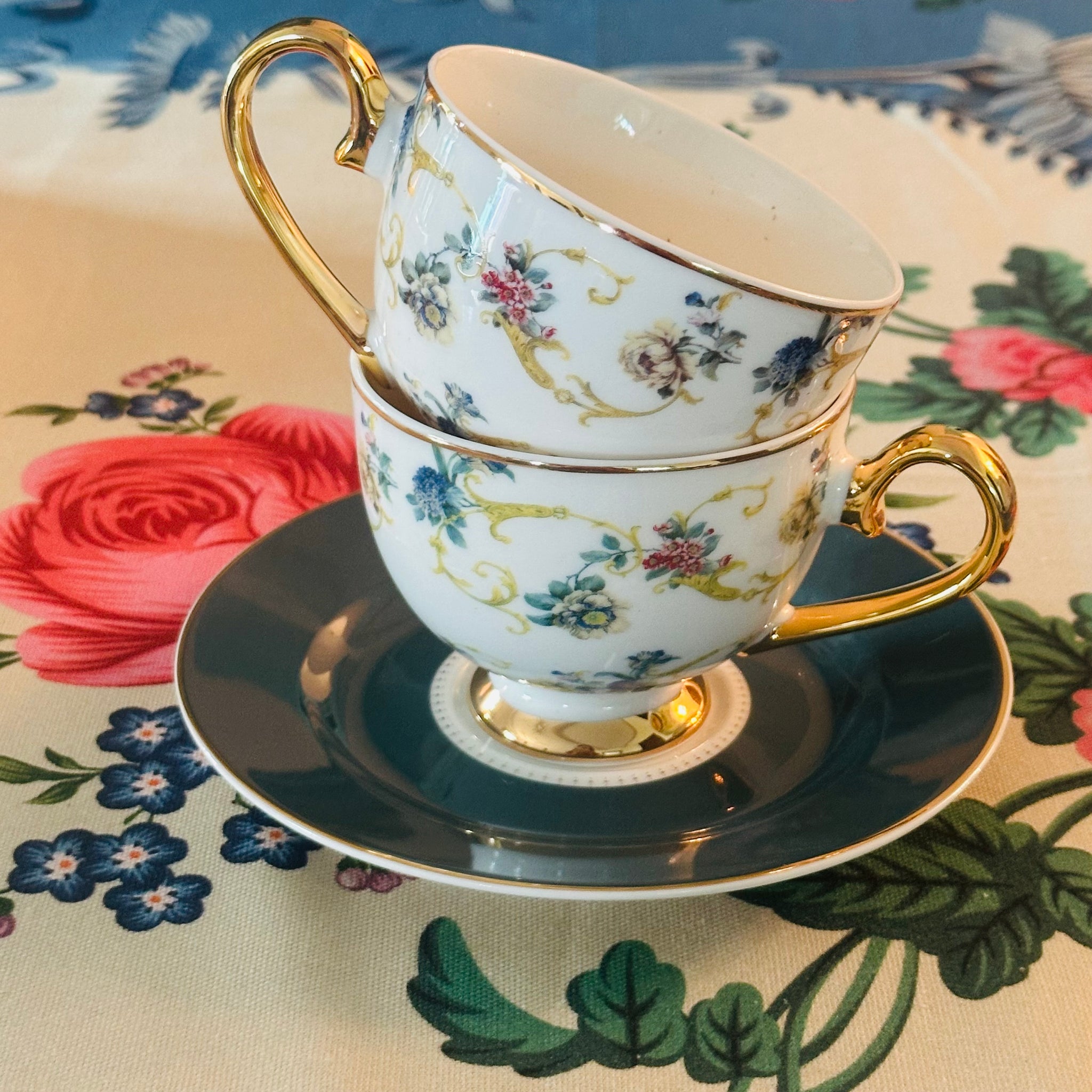 Victorian Garden Whispers (Set Of Six Cups & Saucers)