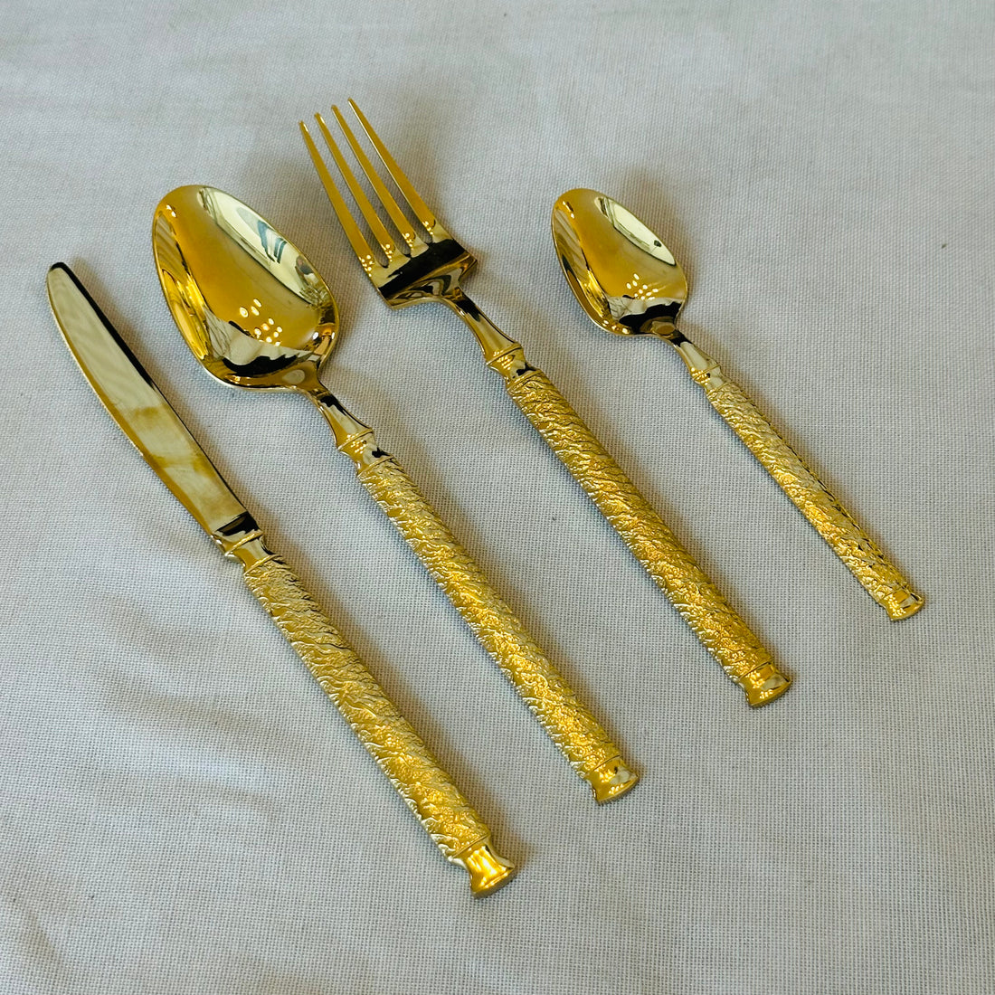 Regalia Gold Cutlery Set (24 Piece 3mm Gauge)