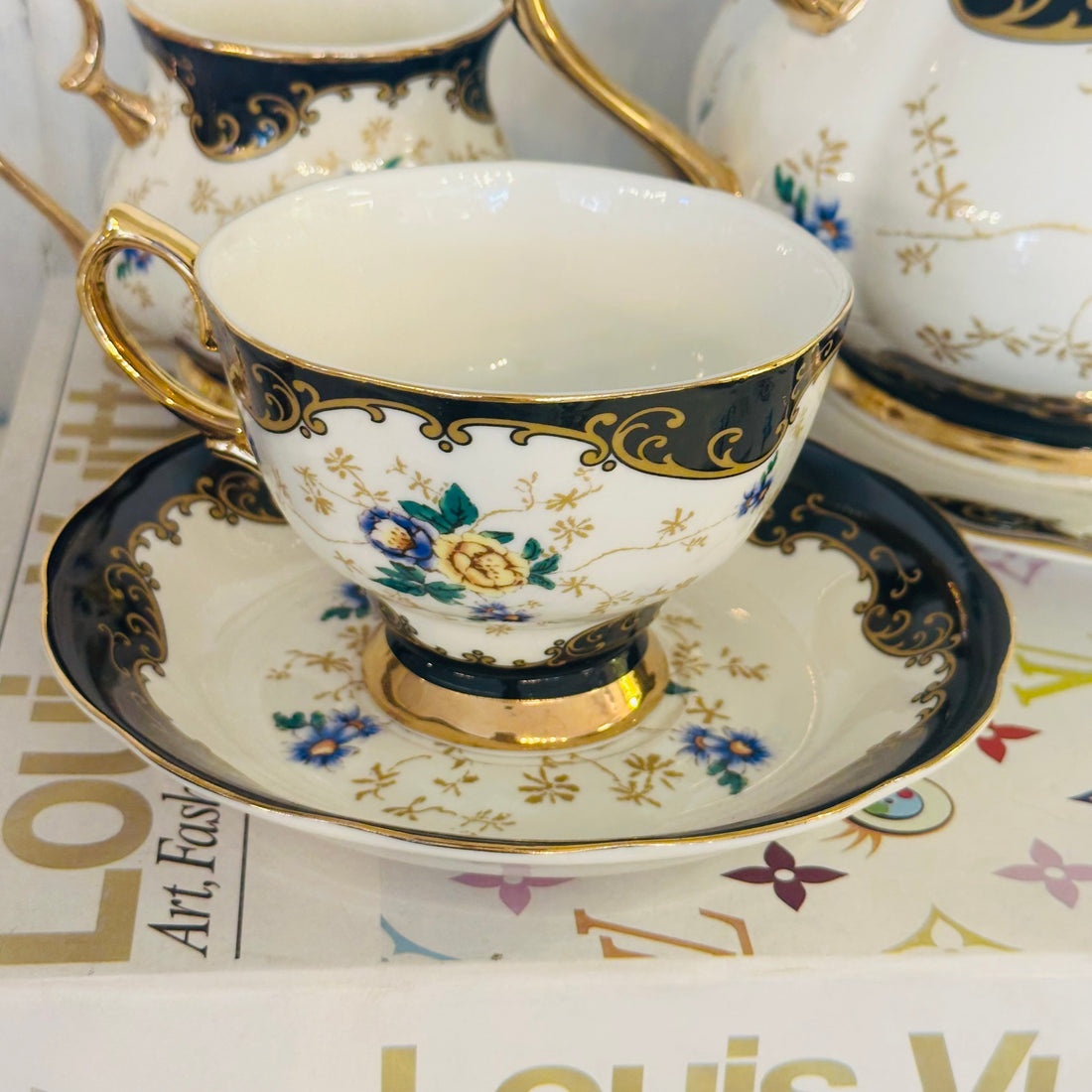 Imperial Midnight Charm 24 Piece Tea Set