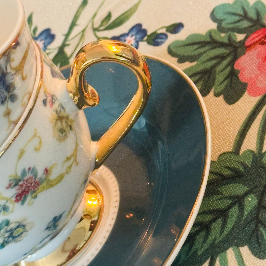 Victorian Garden Whispers (Set Of Six Cups & Saucers)