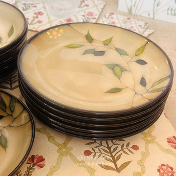 Olive Mist (18 Piece Stoneware Plate Set)