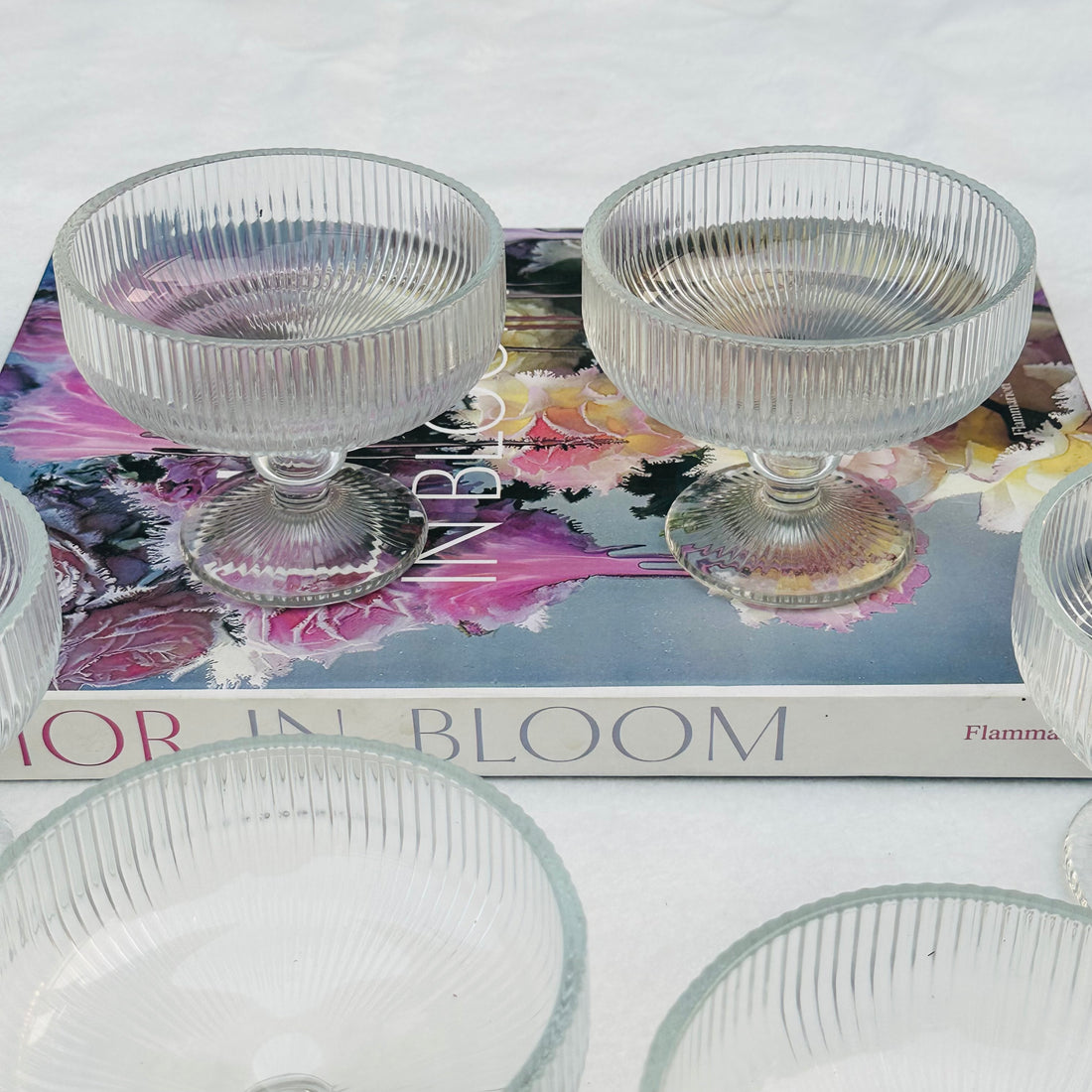 The Veil Dessert Bowl (with stem, set of six)