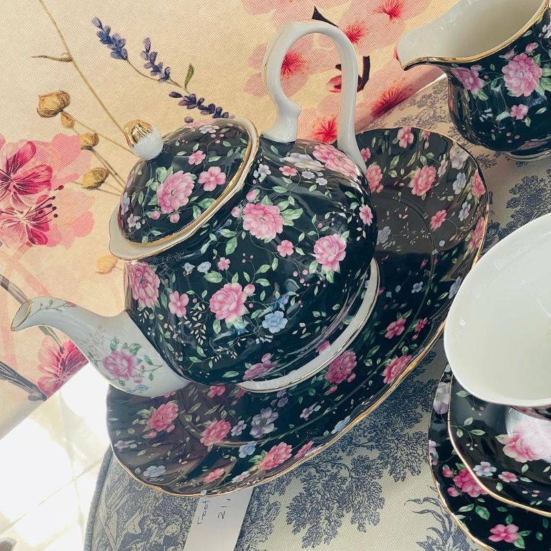 Midnight Tea Set 24 Piece Tea Set - Midnight Bloom White Handle