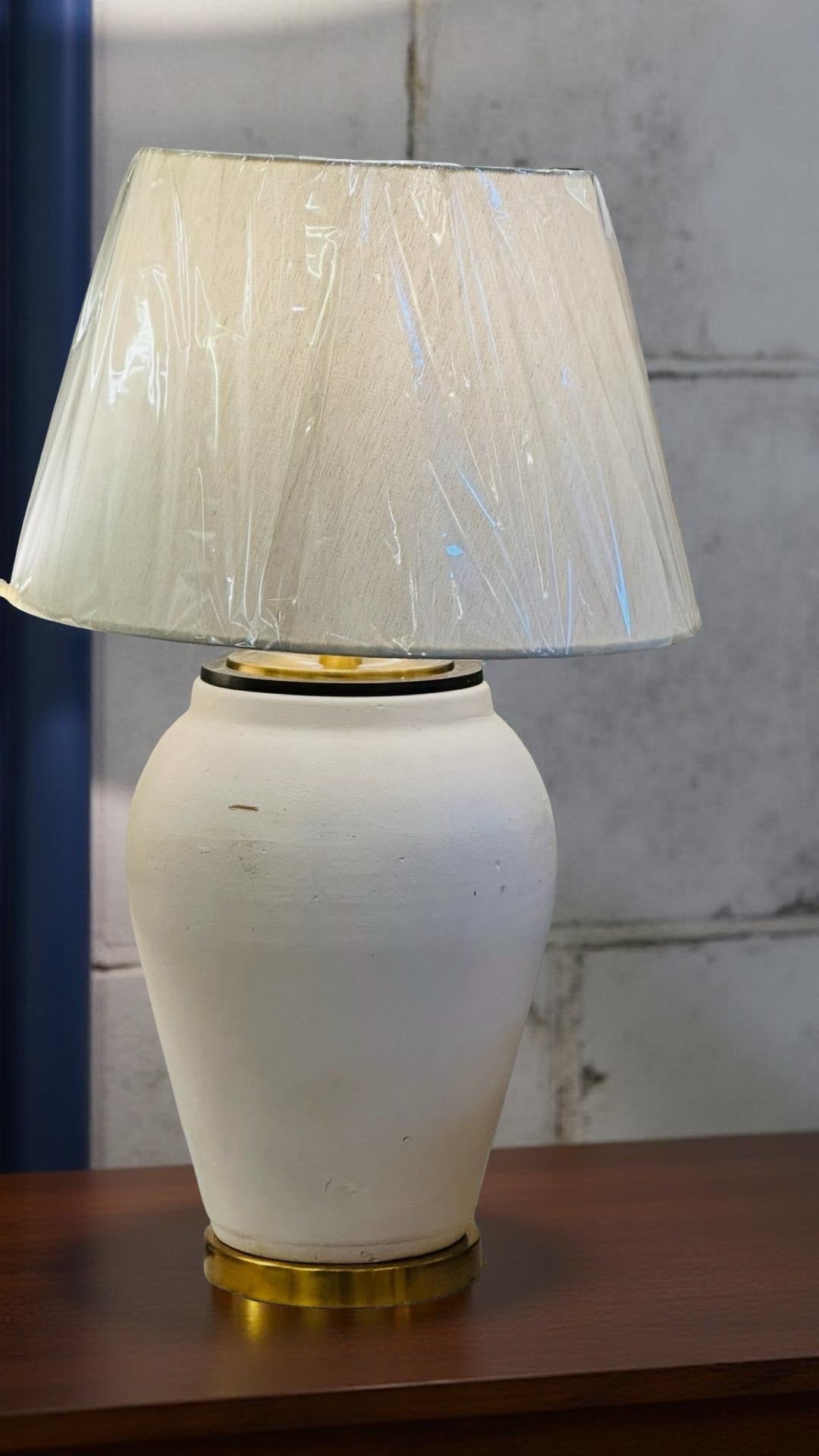 The Ivory Statement Lamp (Single)