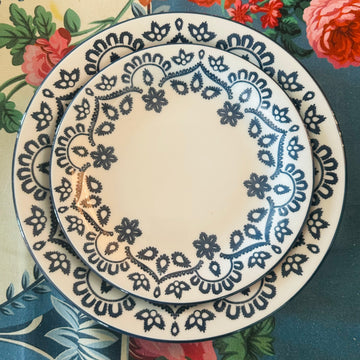 Indigo Charm (20 Piece Breakfast Set)