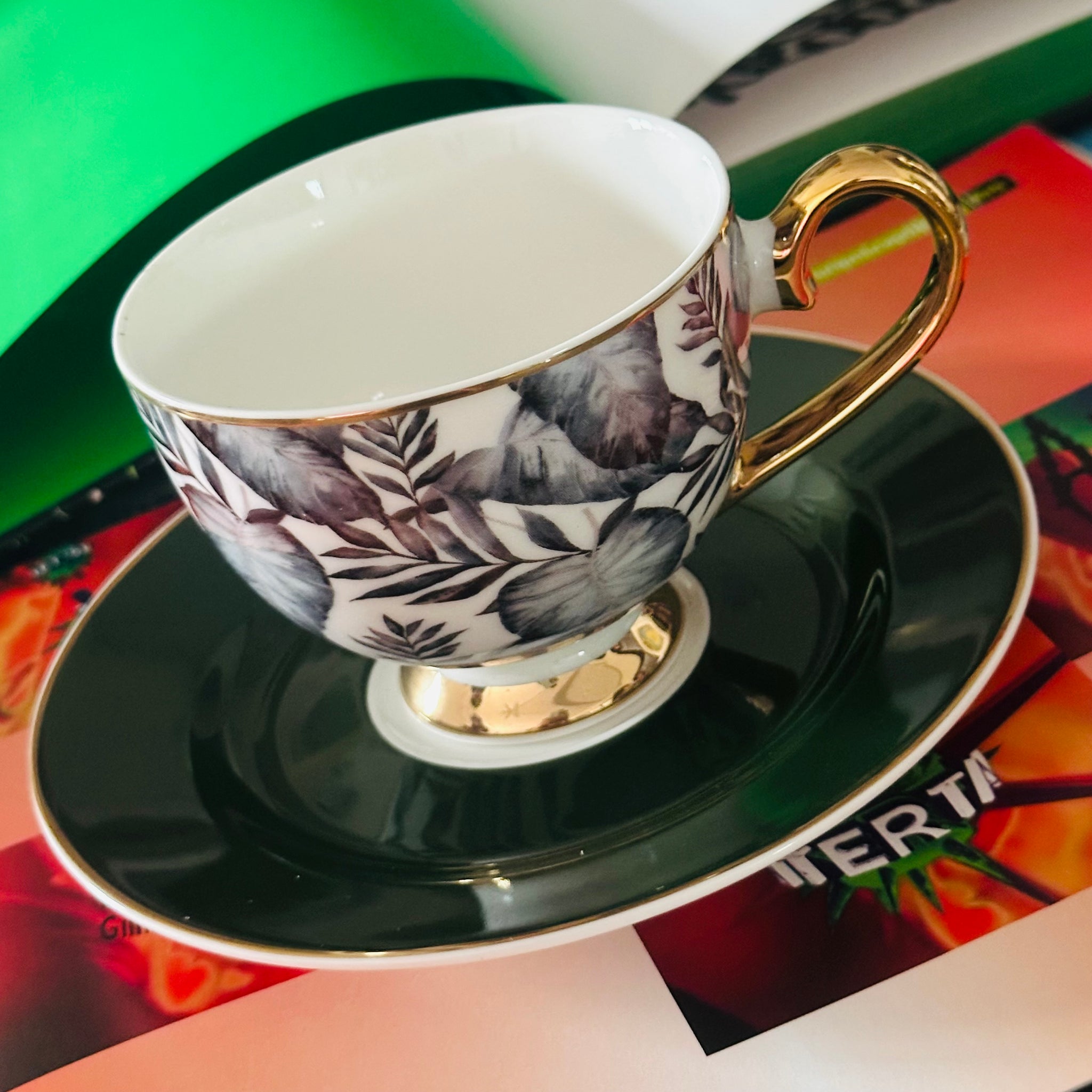 Emerald Whisper (Set Of Six Cups & Saucers)