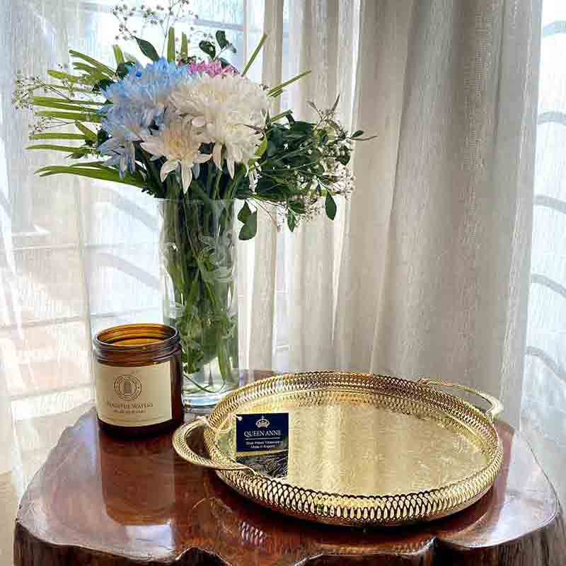 Queen Anne Gallery Tray Round with Handle 35 5cm Gold