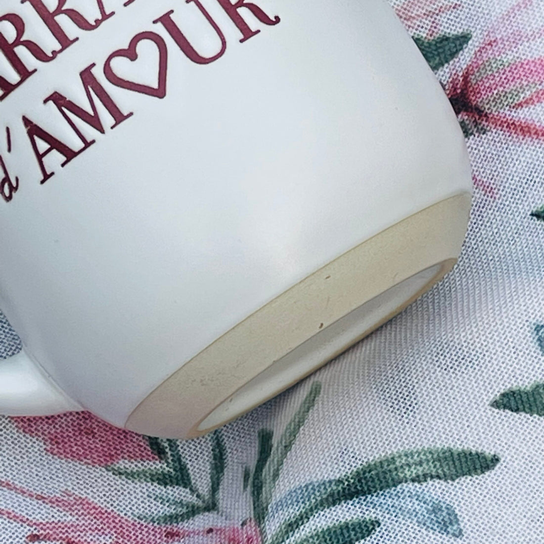 Marraine Amour In White (single mug)